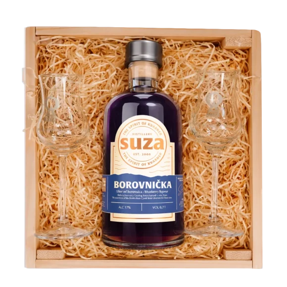 Suza Borovnička poklon paket 0,7L s dvije čaše u drvenoj kutiji